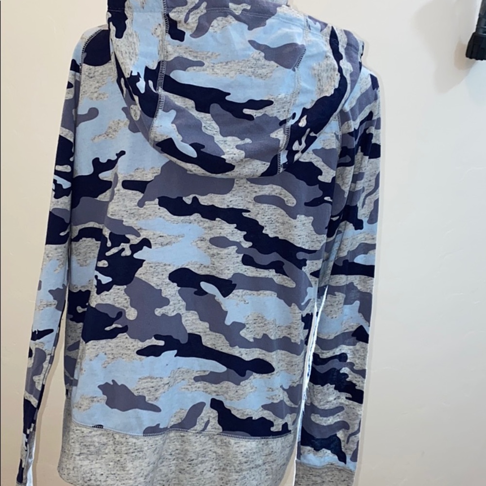Nike Loose Fit Camouflage Print Hoodie Medium NWT - Picture 2 of 12
